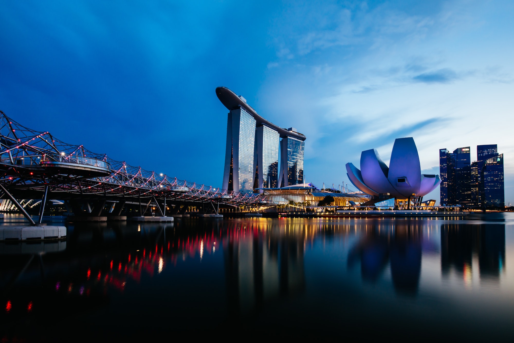 view-around-marina-bay-at-dusk.jpg
